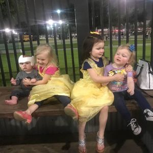 Meet your Posher, Debbie